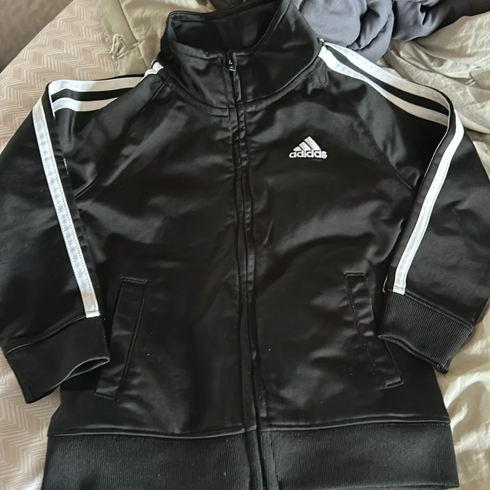 Black & White Adidas Track Suit - 3T - Picture 2 of 5